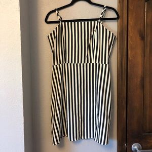 Women’s dress